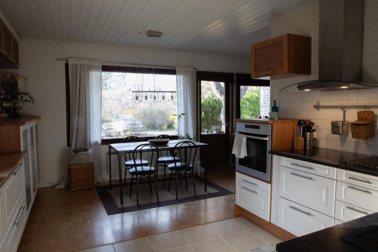 Villa Jupperi Espoossa Bagian luar foto